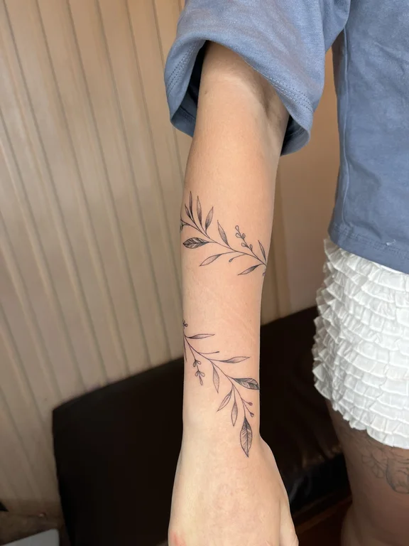 Nature Fine Line tattoos — Nyanyi Beach Bali