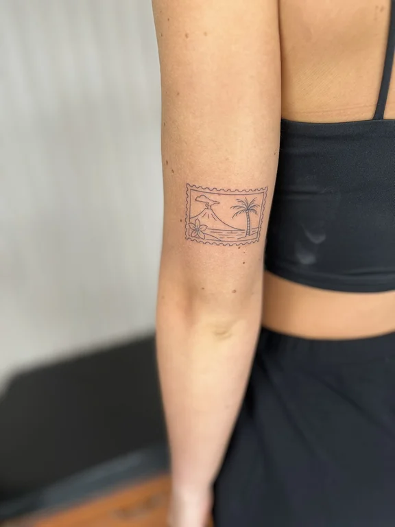 geometric minimalist woman linework minimal wave dotwork fine line tattoo Canggu Bali