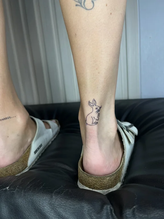 animal minimalist snake fine line elegant soft shading minimal spiritual tattoo Canggu Bali