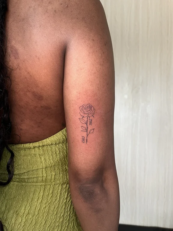 floral minimalist rose dotwork minimal elegant soft shading linework tattoo Canggu Bali