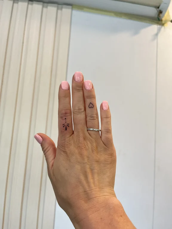 geometric minimalist hand fine line minimal thin line bold line elegant tattoo Canggu Bali