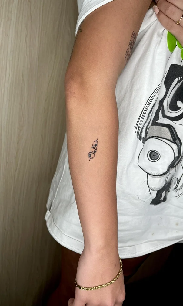man hand symbol minimalist fine line fineline linework line simple small tattoo canggu bali