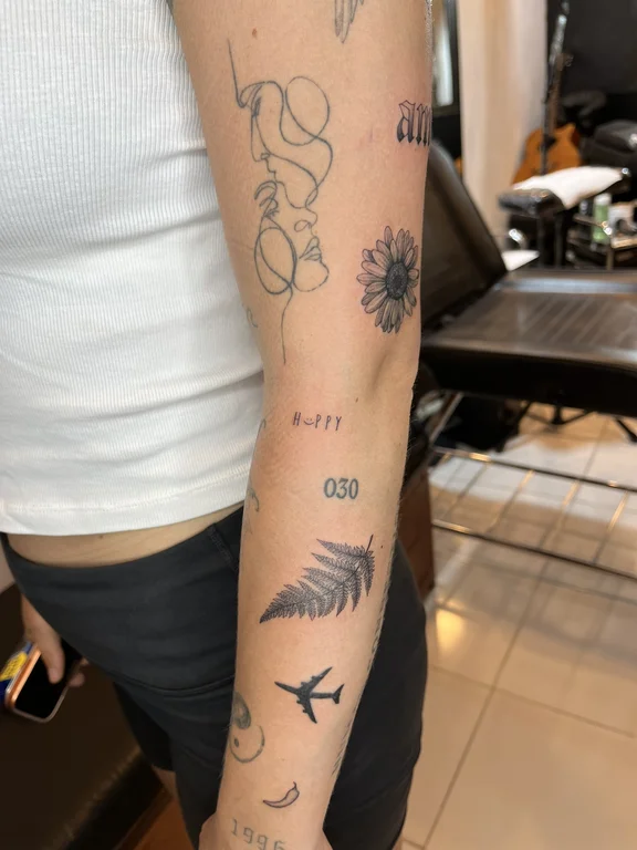 nature new school hand soft shading elegant spiritual black grey linework tattoo Canggu Bali