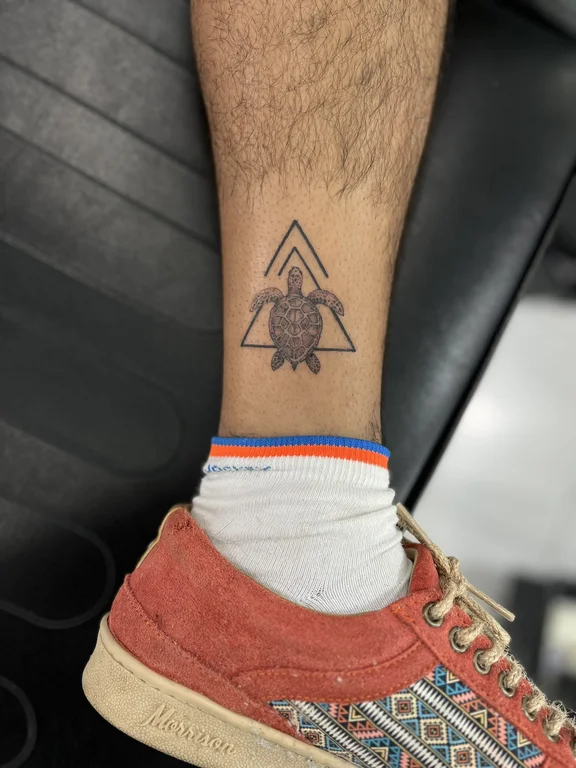 symbol new school man thin line minimal colorful bold line spiritual tattoo Canggu Bali