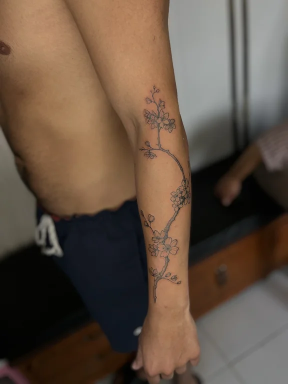 floral traditional lotus linework elegant dotwork fine line soft shading tattoo Canggu Bali